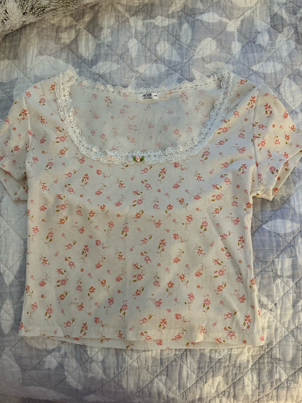Ardene White Lace-Trim Floral Top